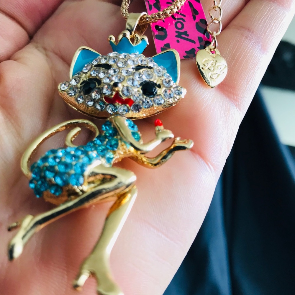Betsy JOHNSON~ KAT Necklace - Picture 4 of 8